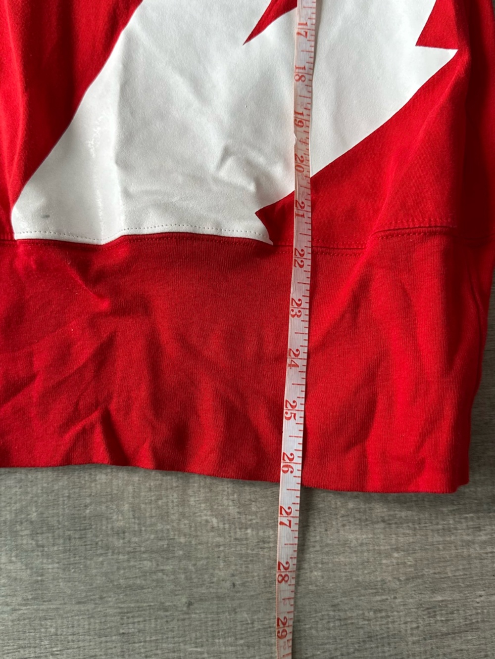 1990s Vintage Roots Sporting Goods Maple Leaf Tank Made in Canada - Picture 5 of 7